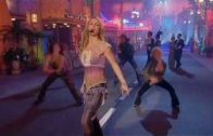 Britney-Spears-Overprotected-Live