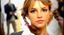 Britney-Spears-…Baby-One-More-Time-Legendado